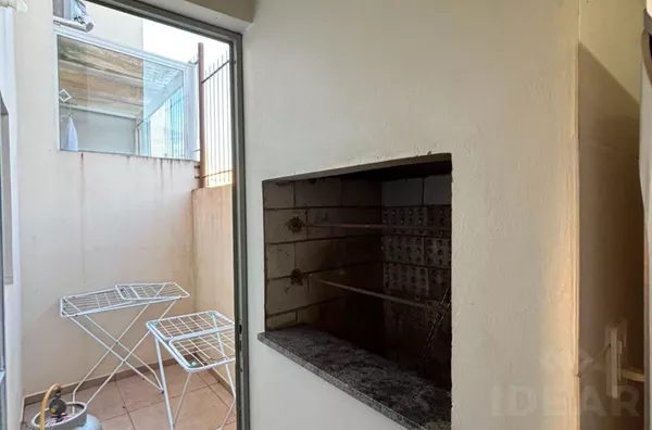 SOBRADO DE DOIS DORMITÓRIOS COM 104m² PARA TODA A FAMÍLIA