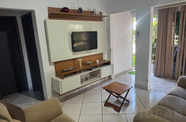 CASA DE 4 DORMITÓRIOS  NO BAIRRO XANGRILÁ - Foto 4