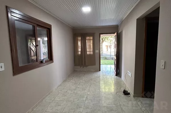 LINDA CASA, MUITO BEM LOCALIZADA E REGIÃO TRANQUILA
