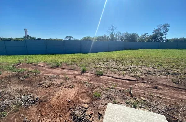 PROCURA TERRENO PARA FAZER SUA MORADIA? TEMOS A OPÇÃO DE DOIS TERRENOS LADO A LADO