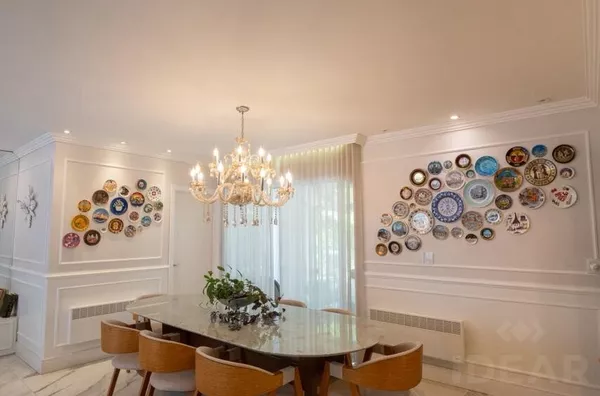CASA ALTO PADRÃO NO COUNTRY: IMPONÊNCIA, ELEGÂNCIA E SOFISTICAÇÃO