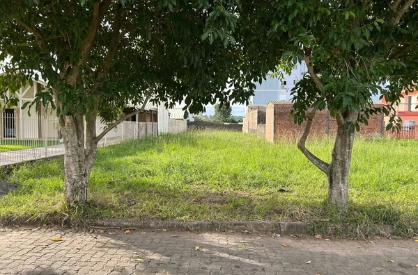 MUITO ESPAÇO PARA VOCÊ PROJETAR A CASA DE SEUS SONHOS