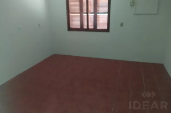 CASA DE 82m² EM BAIXO PRÓXIMO DO DISTRITO INDUSTRIAL