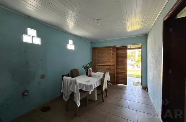 CASA NA CORONEL BRITO COM 2 DORMITÓRIOS E ÓTIMA LOCALIZAÇÃO