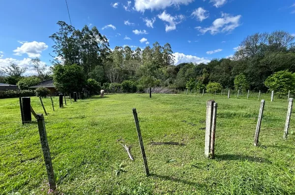 TERRENOS LADO A LADO, TOTALIZANDO 616m²