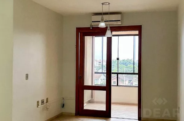 AMPLOS CÔMODOS, ELEVADOR E EXCELENTE COMODIDADE