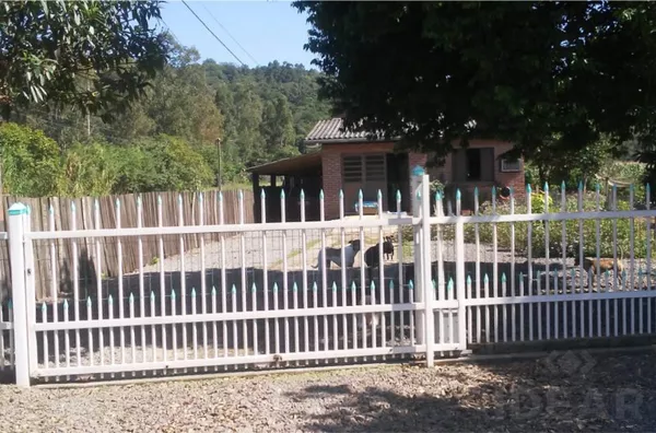 ESSE IMÓVEL ESTÁ A 15min DO CENTRO DE SANTA CRUZ DO SUL