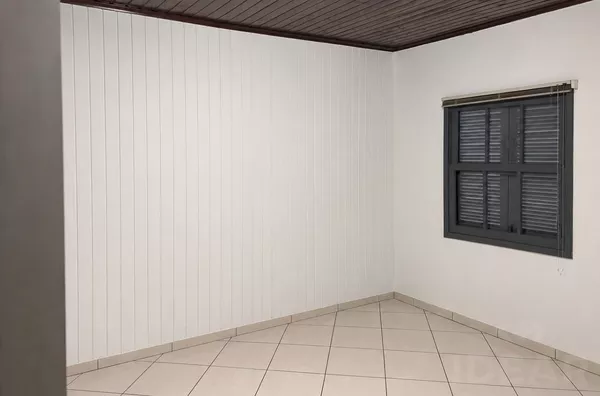 CASA DE 4 DORMITÓRIOS  NO BAIRRO XANGRILÁ - Foto 8