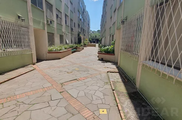 EXCELENTE REGIÃO COMERCIAL E GRANDE MOVIMENTAÇÃO