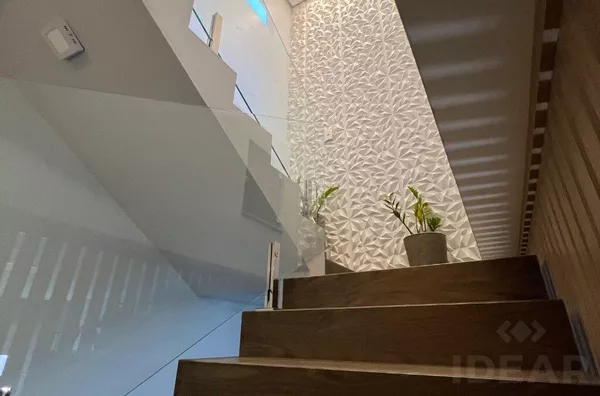 DUAS LINDAS CASAS NESSE EXCELENTE EMPREENDIMENTO