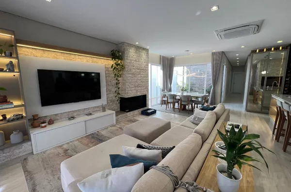PONTO COMERCIAL E RESIDENCIAL NO CENTRO DA CIDADE