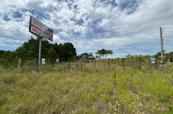 TERRENO COMERCIAL COM FLUXO INTENSO E VISIBILIDADE MÁXIMA