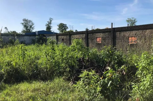 TERRENO DE 445m² PARA VOCÊ QUE QUER CONSTRUIR SUA FUTURA CASA