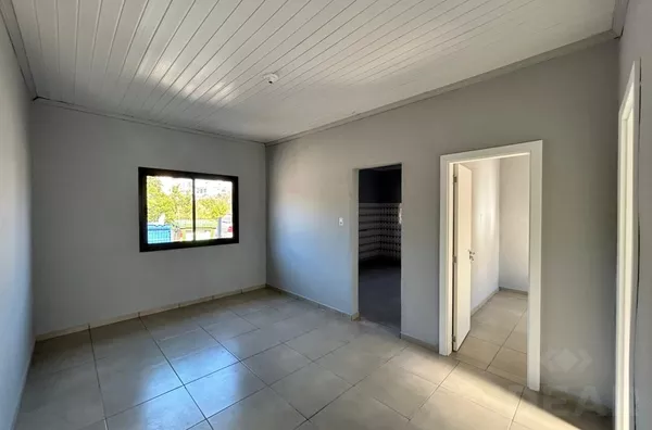 CASA TODA REFORMADA ESPERANDO POR VOCÊ!