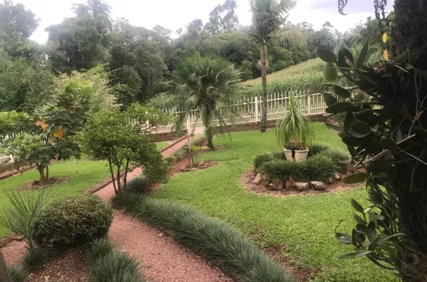 EMPRESA NA RAMO DA MADEIRA, COM MAQUINÁRIO E ESTOQUE, VENHA CONHECER!