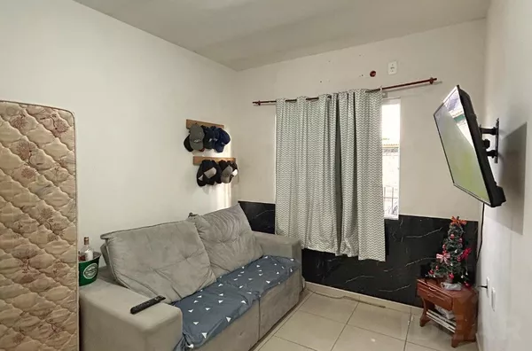 GEMINADO COM 2 DORMITÓRIOS, BEM LOCALIZADO, PERTINHO DA PRACINHA