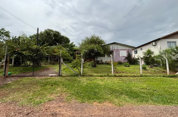CASA DE 3 DORMITÓRIOS À VENDA NA LOCALIDADE DE PALANQUE - Foto 1