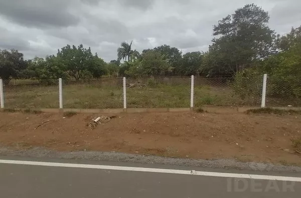 SUA RESIDÊNCIA NO CENTRO DA VILA SAPÉ (COMPRA E VENDA)