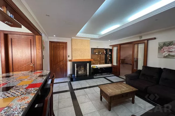 CASA DE 2 PISOS COM ÁREA COMERCIAL INTEGRADA - Foto 15