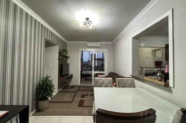 APARTAMENTO 2 DORMITÓRIOS  COM 1 VAGA DE GARAGEM