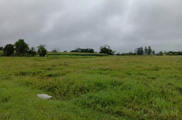 VIVA A SIMPLICIDADE DO CAMPO COM ÁREA PARA CULTIVAR OS SEU SONHOS - Foto 9