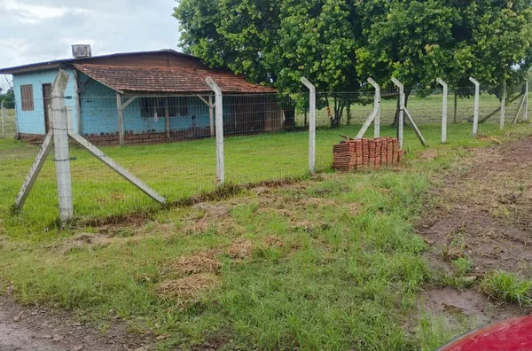 CHÁCARA DE 10.000m², COM POSSIBILIDADE E MEIO HECTAR