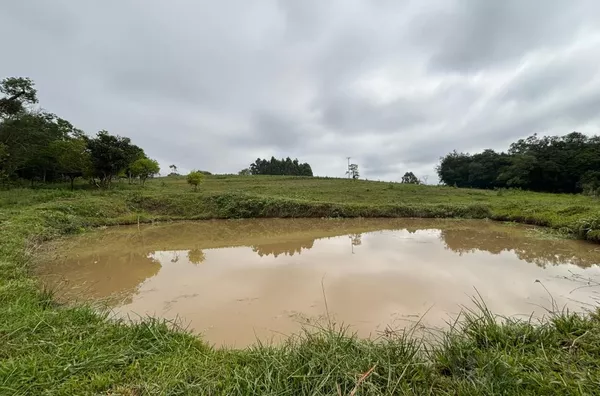 EXCELENTE LOCAL PARA UNIR TRABALHO COM LAZER. NÃO PERCA TEMPO!