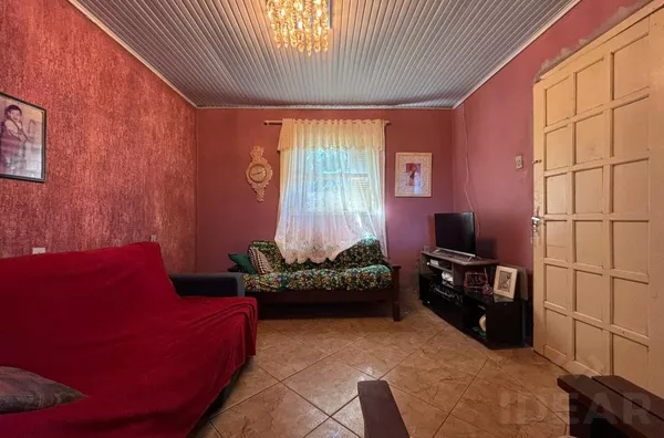 PÁTIO NA FRENTE E NOS FUNDOS COM MUITA SEGURANÇA PARA TODOS