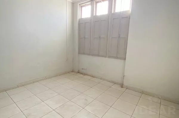 ÓTIMO PONTO PARA COMÉRCIO OU RESIDÊNCIA. VENHA CONHECER!