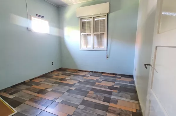 Ótimo investimento, excelente localização comercial, área central, apenas 400 metros do calçadão e da igreja Matriz.