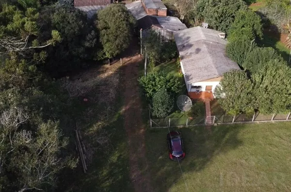 ÁREA DE TERRA COM 75% DE ÁREA PARA PLANTAR! VENHA CONHECER!