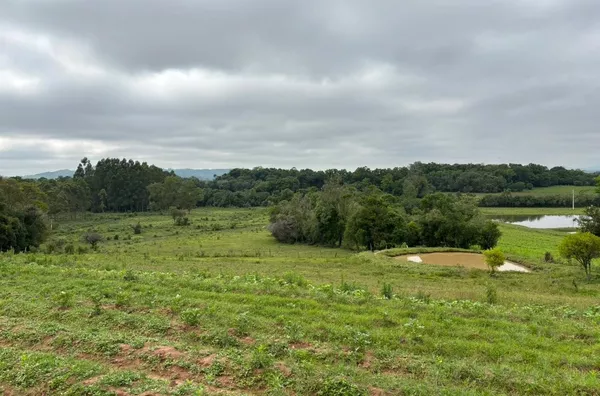EXCELENTE LOCAL PARA UNIR TRABALHO COM LAZER. NÃO PERCA TEMPO!