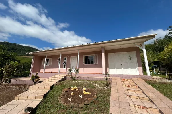 CASA DE 115m² NO CENTRO DA COMUNIDADE DE LINHA ANDREAS