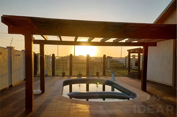 CASA DE 2 SUÍTE, COM PISCINA E A MENOS DE 100m DO MAR - Foto 10