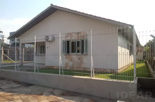 SE VOCÊ PROCURA ESPAÇO E CONFORTO, ALÉM DE UM ÓTIMO PÁTIO? ACABA DE ACHAR