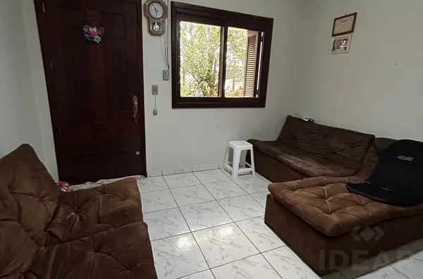 CASA PRINCIPAL COM EXCELENTE ACABAMENTO E ANEXO INDEPENDENTE 