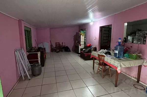 ESSE IMÓVEL CABE MUITO BEM NO SEU BOLSO, VENHA CONHECER!