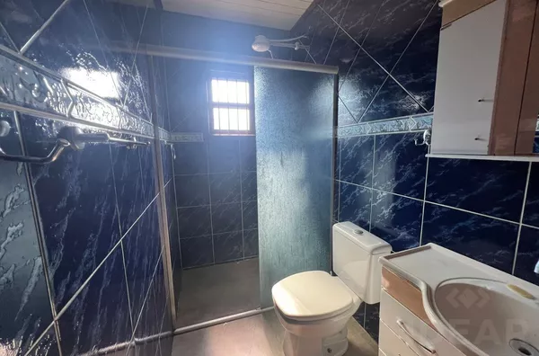 AMPLA CASA COM PÁTIO FRONTAL E ESPAÇO GOURMET PARA RECEBER OS FAMILIARES E AMIGOS