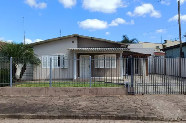 CONFORTO E SEGURANÇA SÃO ITENS NESSA BELA CASA