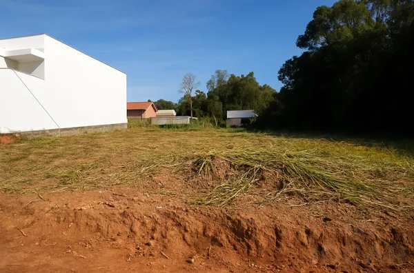 PROCURANDO TERRENO EM LOTEAMENTO TRANQUILO?