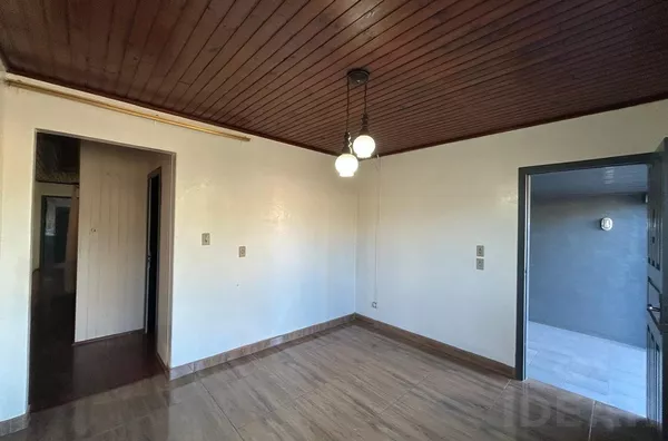 ÓTIMA LOCALIZAÇÃO, BEM PERTO DA RUA CENTRAL