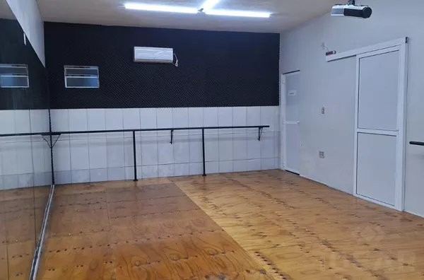 Sala comercial para alugar, contendo 46 metros quadrados - Bairro Centro, Venâncio Aires