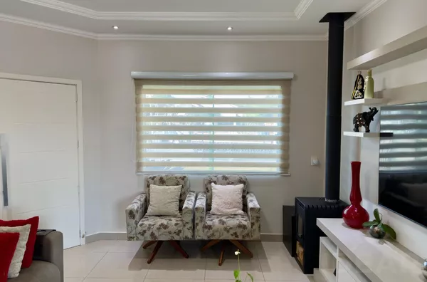 NESSE PARAÍSO, SÓ FALTA A SUA FAMÍLIA! CASA TODA MOBILIADA