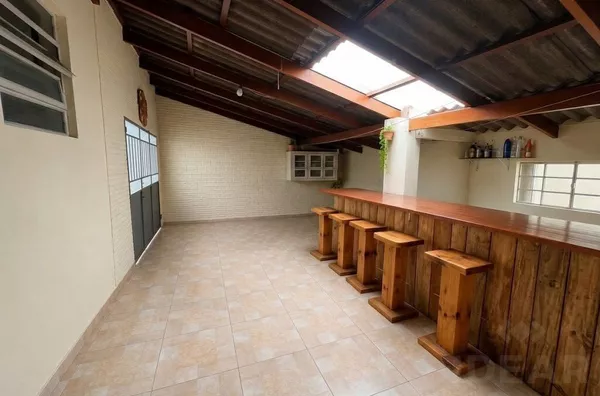 CASA DE 4 DORMITÓRIOS  NO BAIRRO XANGRILÁ - Foto 10