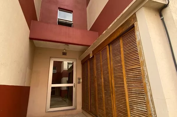 MORAR EM UMA RESIDENCIAL COM MUITO ESPAÇO PARA A FAMÍLIA