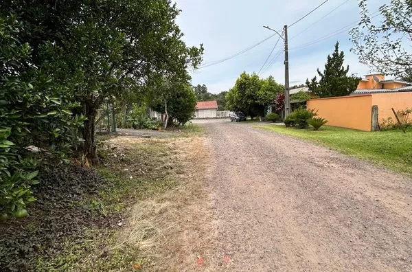 TERRENO COM 15,5m DE FRENTE E MUITO ESPAÇO PARA SEU NEGÓCIO