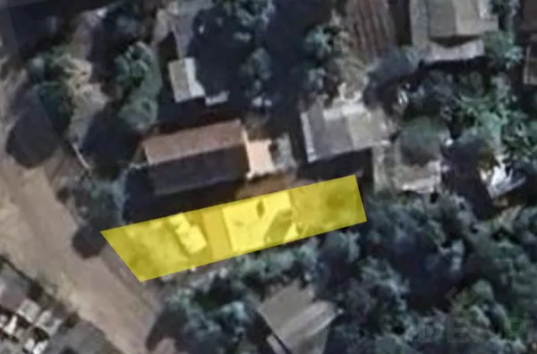 TERRENO 330m² FINANCIÁVEL E A POUCOS MINUTOS DO CENTRO