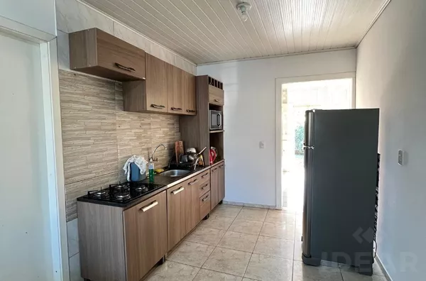 LINDA CASA NA REGIÃO NOBRE DE SANTA TECLA! VENHA CONHECER!