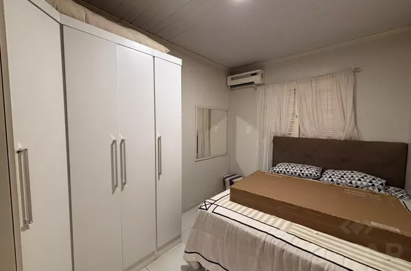CASA DE 3 DORMITÓRIOS E AMPLO PÁTIO PARA FUTURA PISCINA - Foto 7