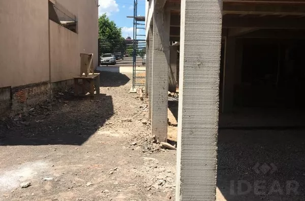 Porão para locação, centro venâncio aires